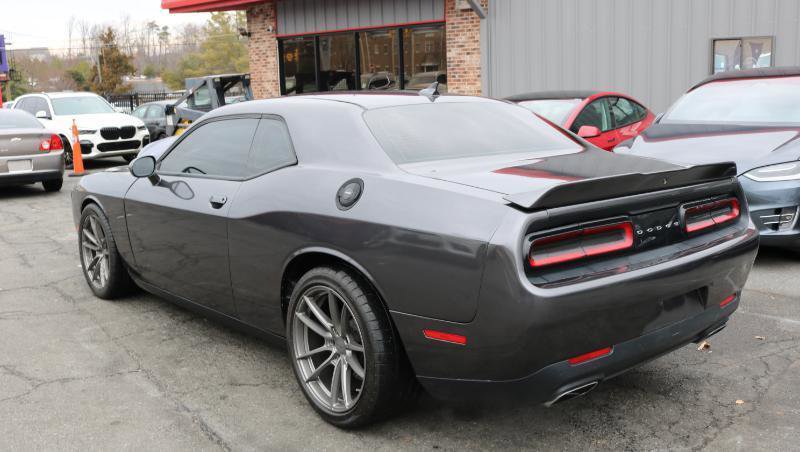 Used 2019 Dodge Challenger R/T Scat Pack w/ Shaker Package image 6