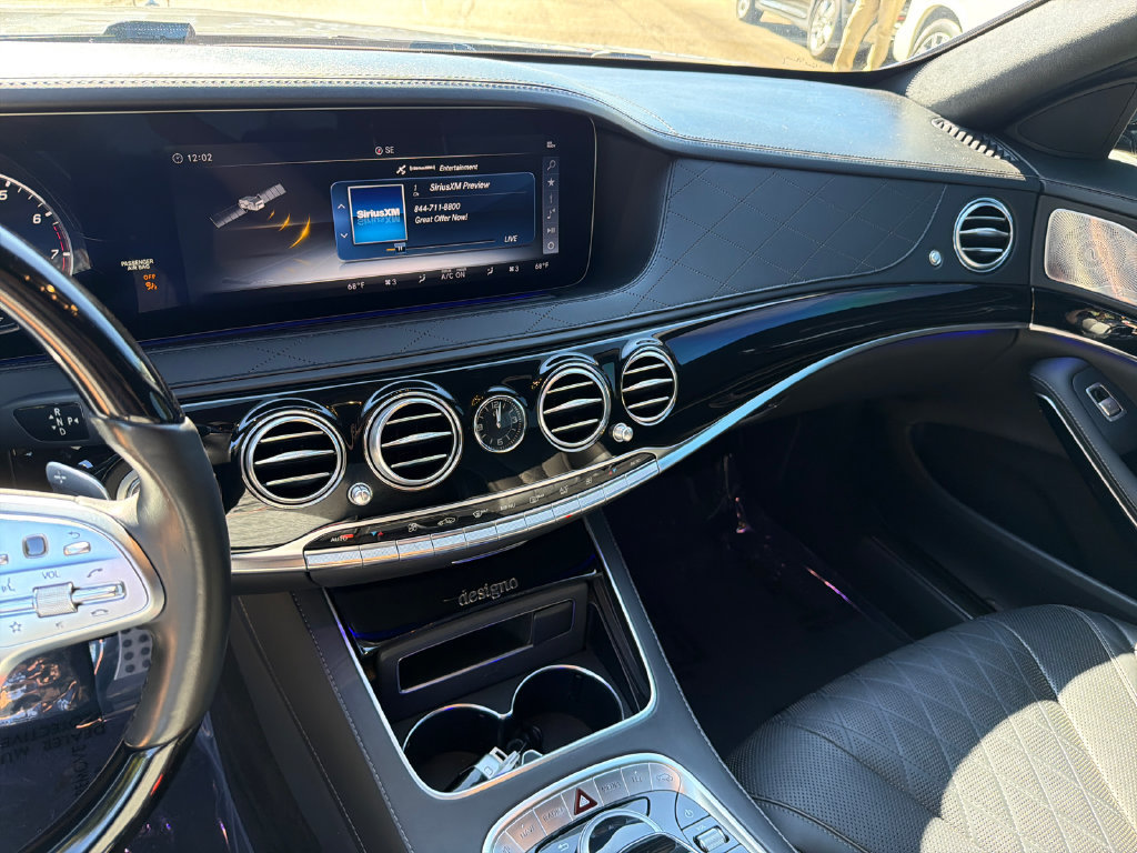 Used 2018 Mercedes-Benz S 560 Sedan w/ AMG Line Exterior image 29