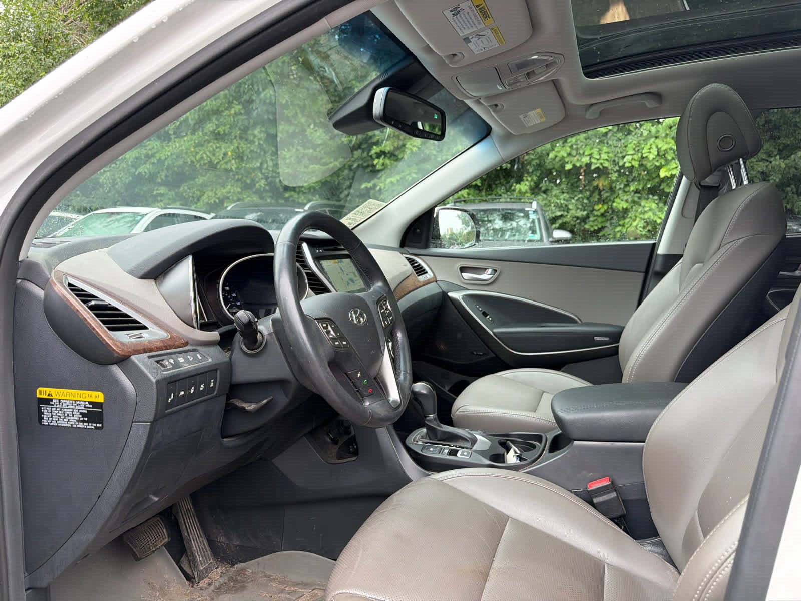 Used 2017 Hyundai Santa Fe Limited AWD/4WD image 5