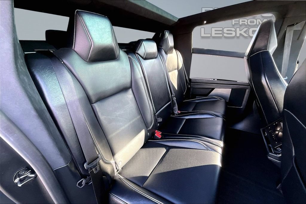 Used 2024 Tesla Cybertruck Cyberbeast AWD/4WD image 27