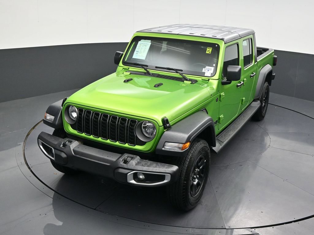 Used 2025 Jeep Gladiator Sport image 22