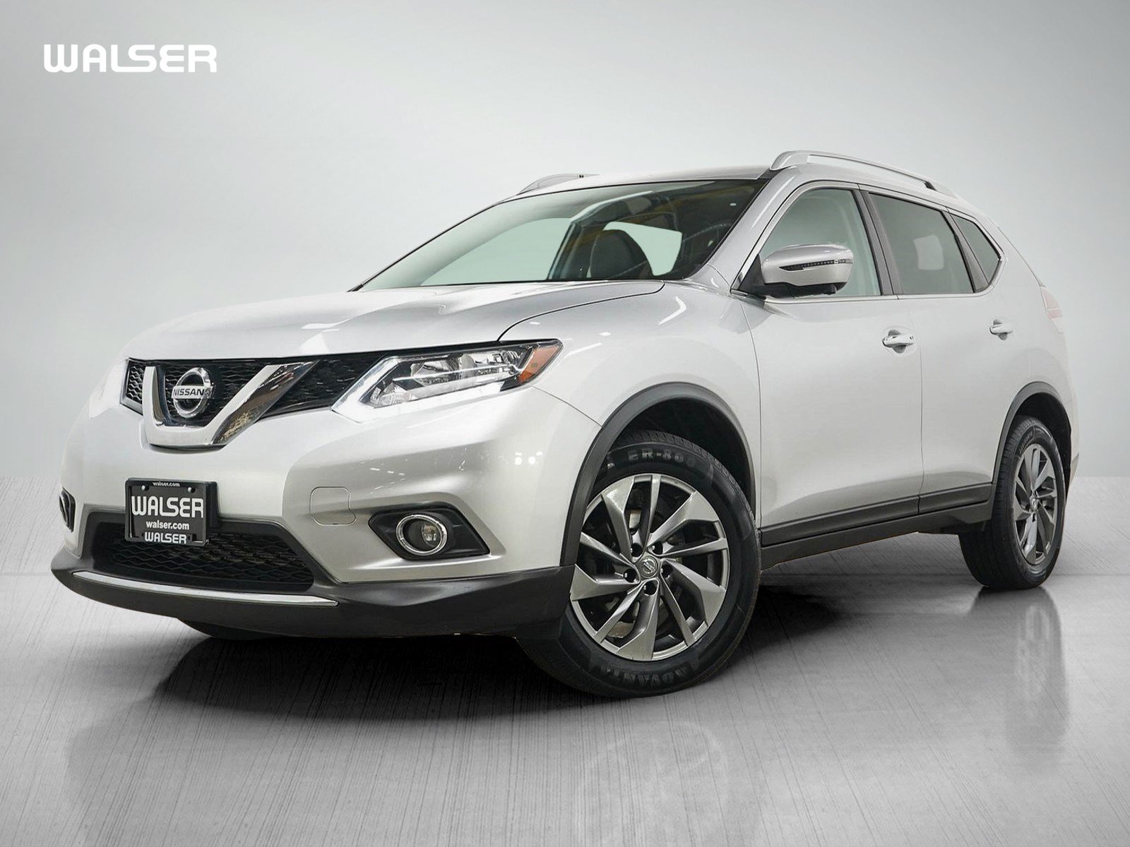 Used 2016 Nissan Rogue SL AWD/4WD image 1