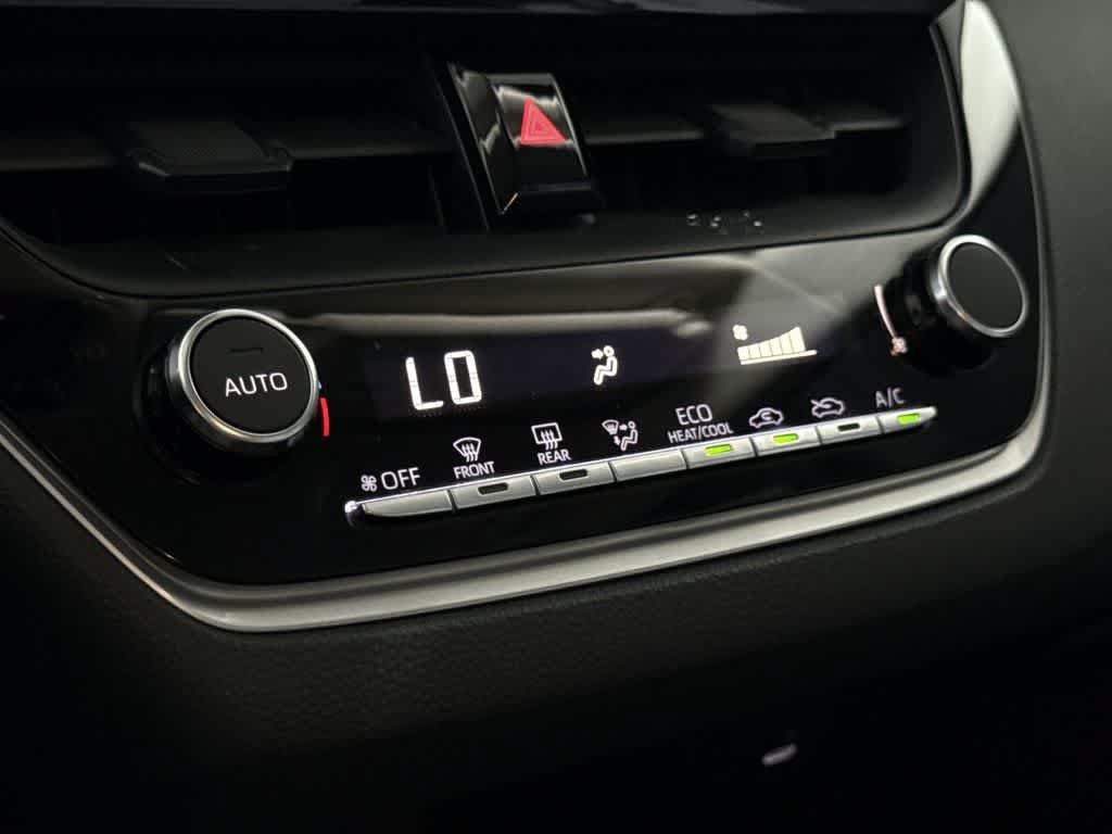 Used 2023 Toyota Corolla LE FWD image 20