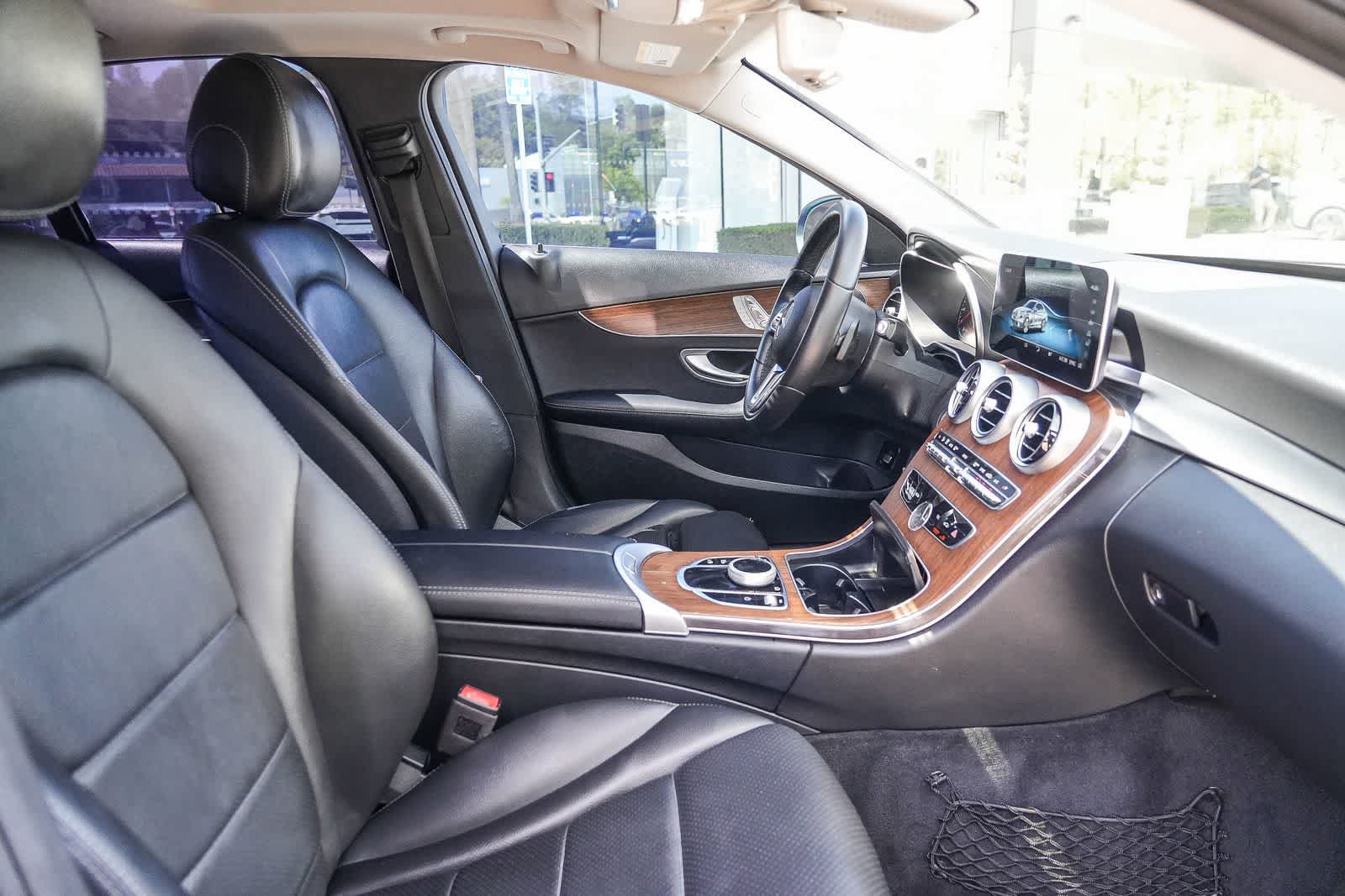 Used 2020 Mercedes-Benz C 300 Sedan image 15