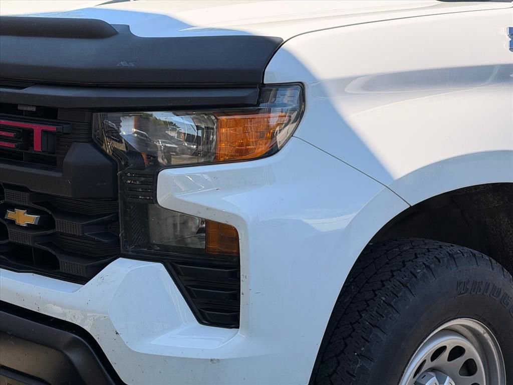 Used 2024 Chevrolet Silverado 1500 W/T w/ WT Value Package AWD/4WD image 4