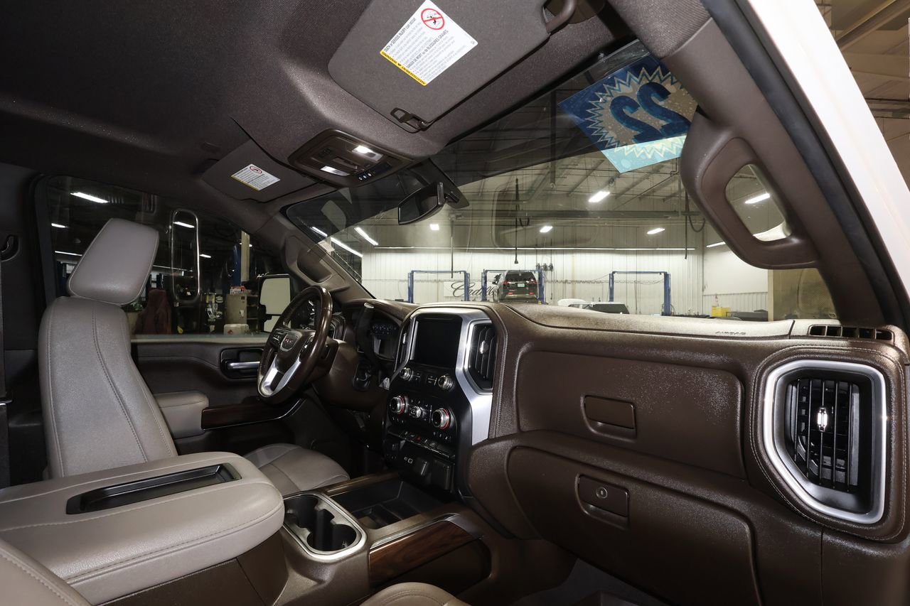 Used 2022 GMC Sierra 2500 SLT w/ SLT Convenience Package image 28