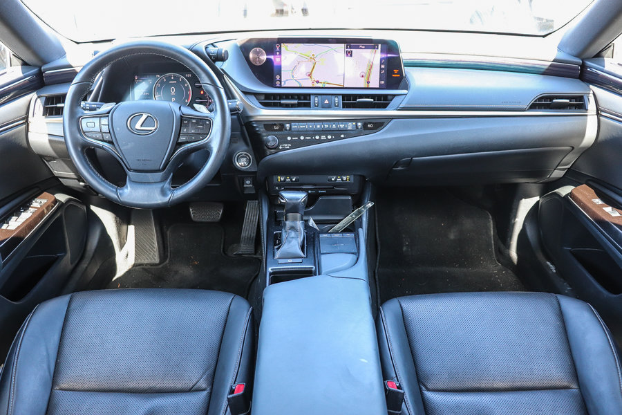 Used 2019 Lexus ES 350 w/ Premium Package FWD image 13