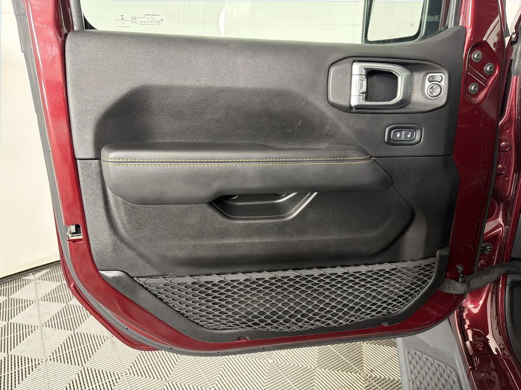 Used 2021 Jeep Gladiator Overland image 8