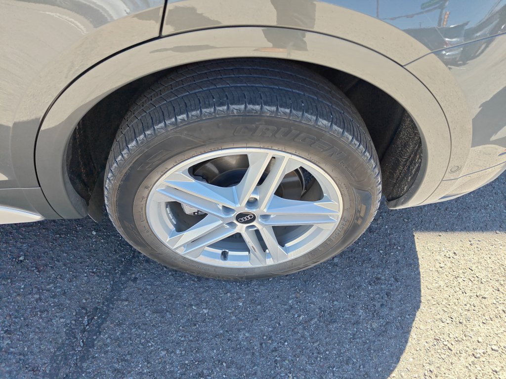 Used 2024 Audi Q5 e Prestige image 6