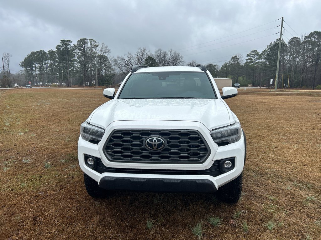 Used 2023 Toyota Tacoma TRD Off-Road image 3