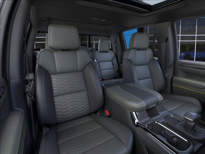 New 2026 Chevrolet Silverado 1500 ZR2 image 16
