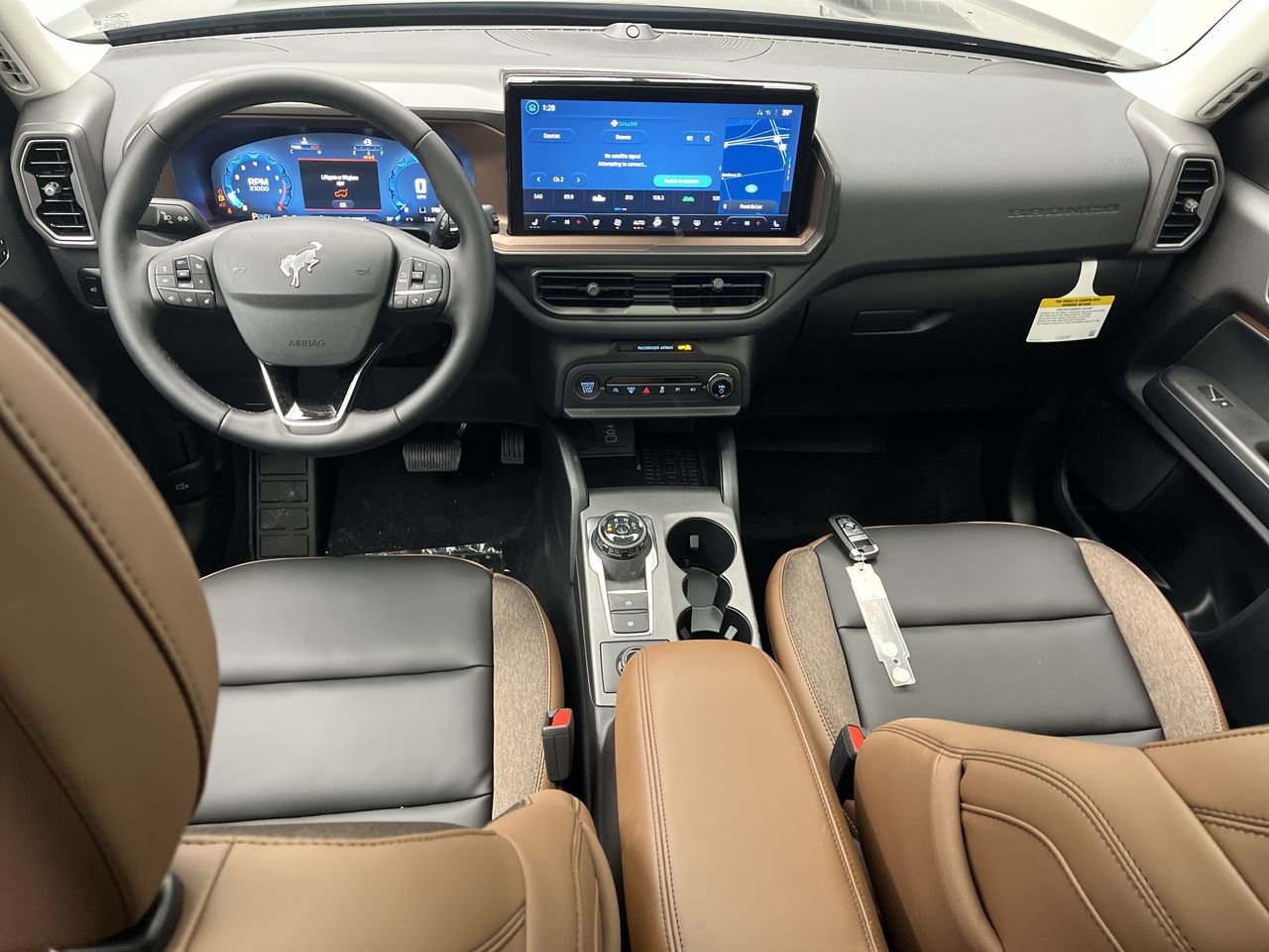 New 2025 Ford Bronco Sport Outer Banks w/ Outer Banks Tech Package+ AWD/4WD image 4