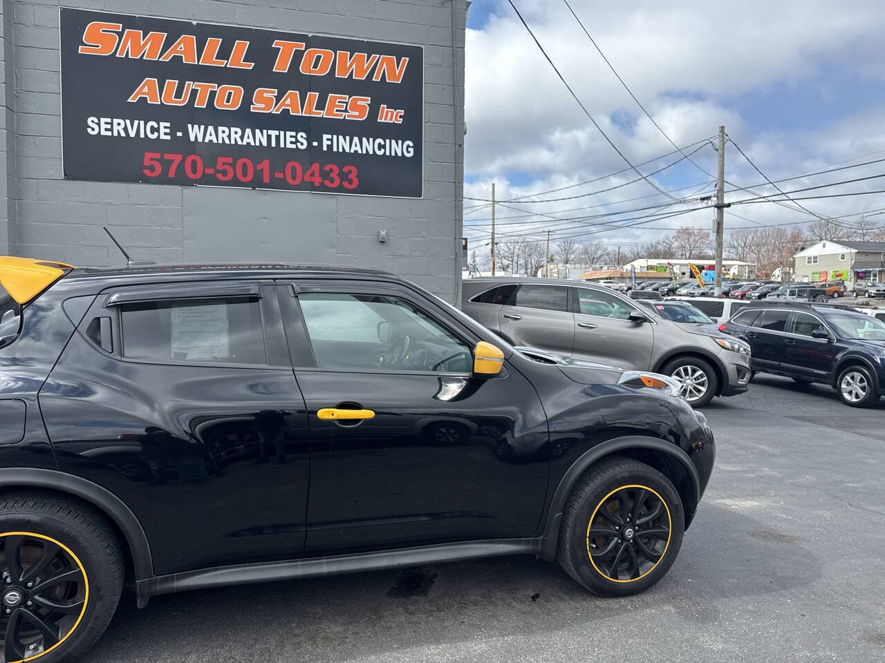 Used 2016 Nissan Juke SV AWD/4WD image 10
