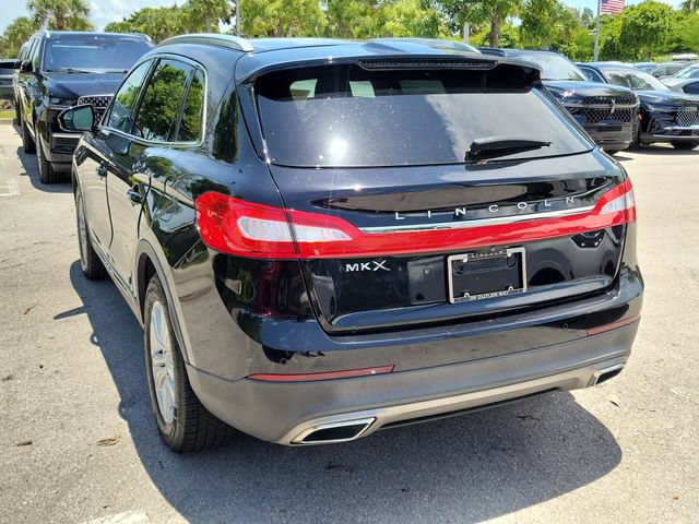 Used 2018 Lincoln MKX Premiere FWD image 4