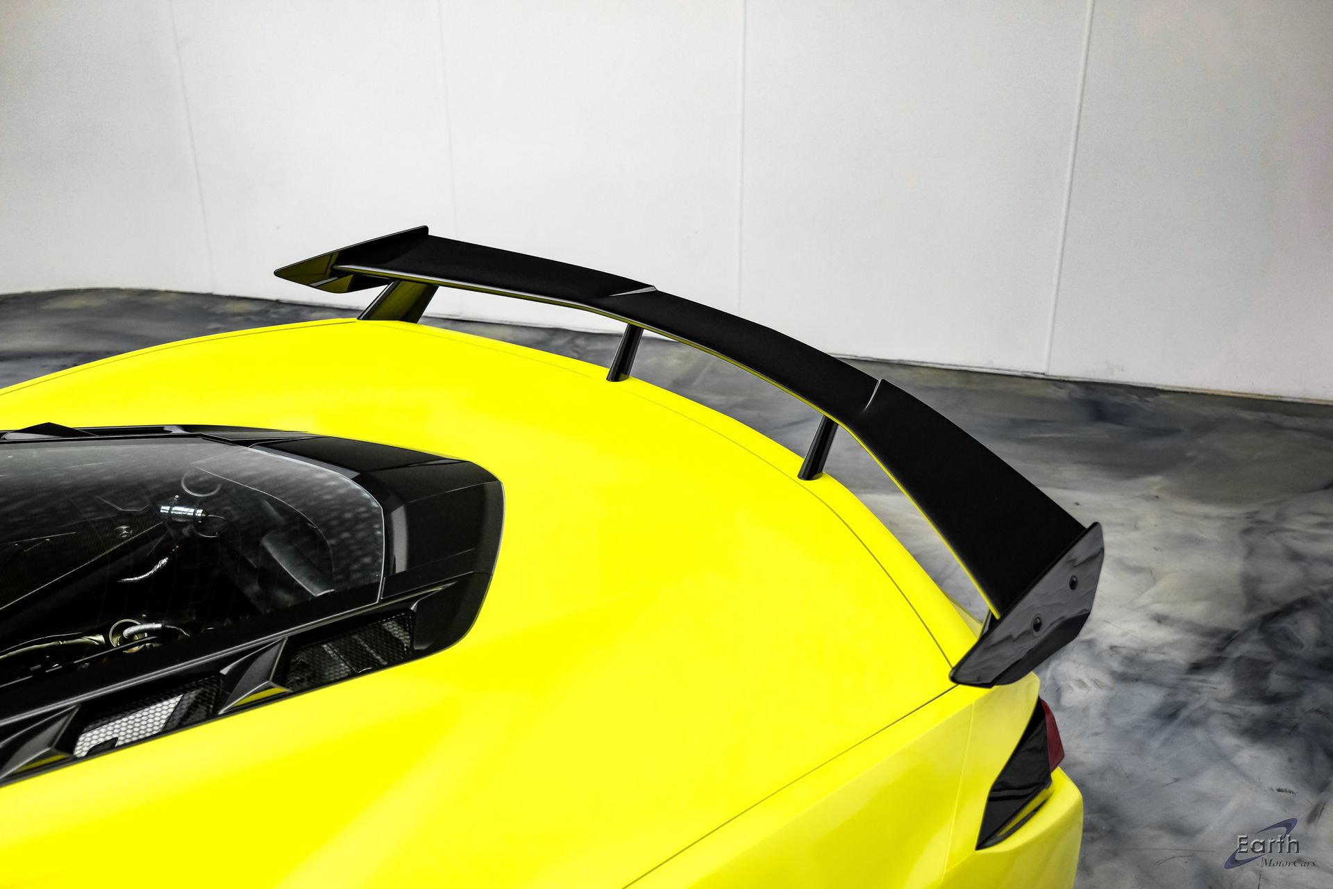 Used 2021 Chevrolet Corvette Stingray Premium Cpe w/ Z51 Performance Package RWD image 40