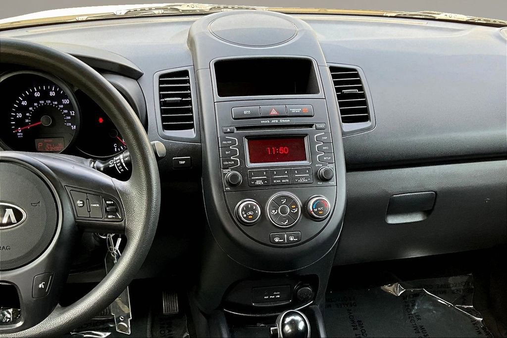 Used 2013 Kia Soul FWD image 9