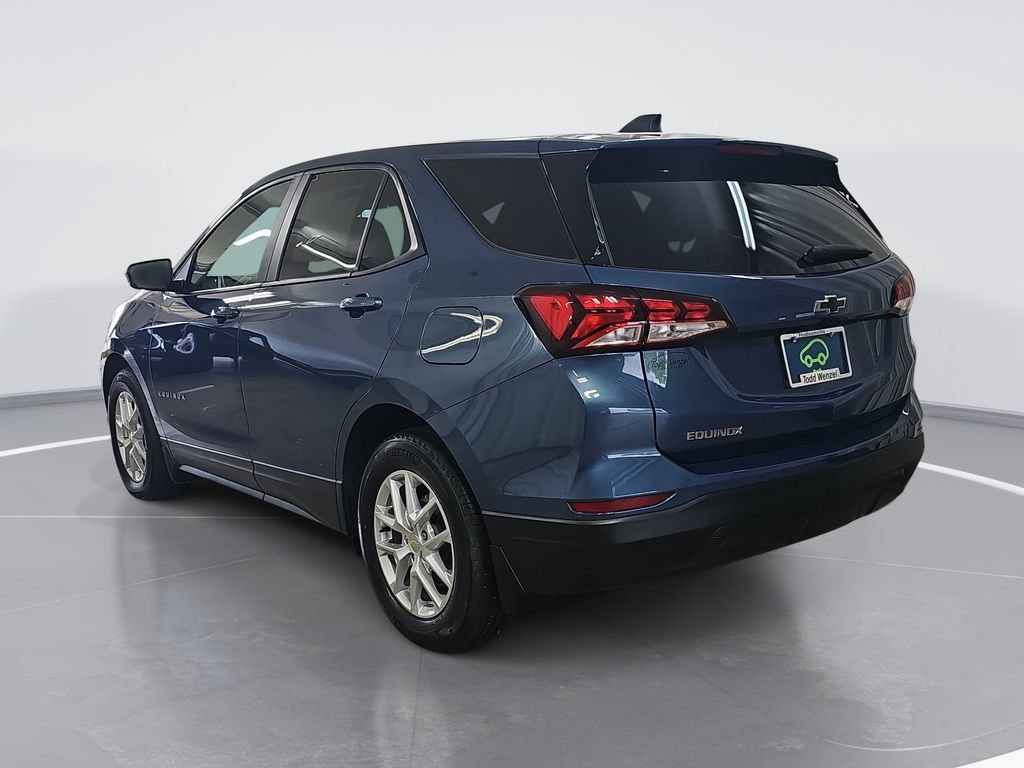 Certified 2024 Chevrolet Equinox LS w/ LS Convenience Package FWD image 6