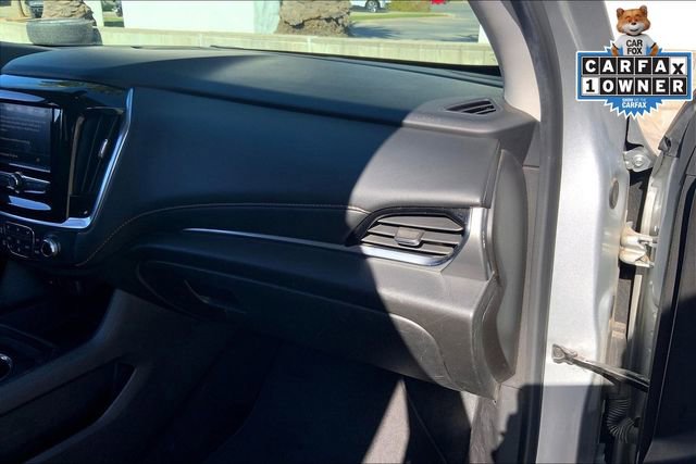 Used 2021 Chevrolet Traverse LT FWD image 16