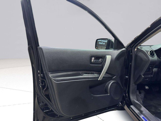 Used 2012 Nissan Rogue SL image 19