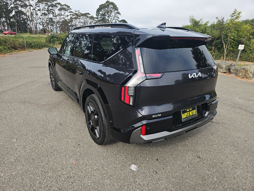 New 2026 Kia EV9 GT-Line image 3