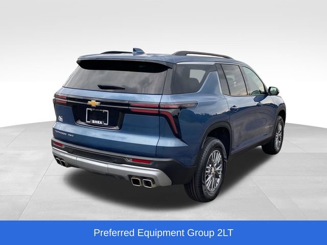 Used 2025 Chevrolet Traverse LT w/ Driver Confidence Package AWD/4WD image 3