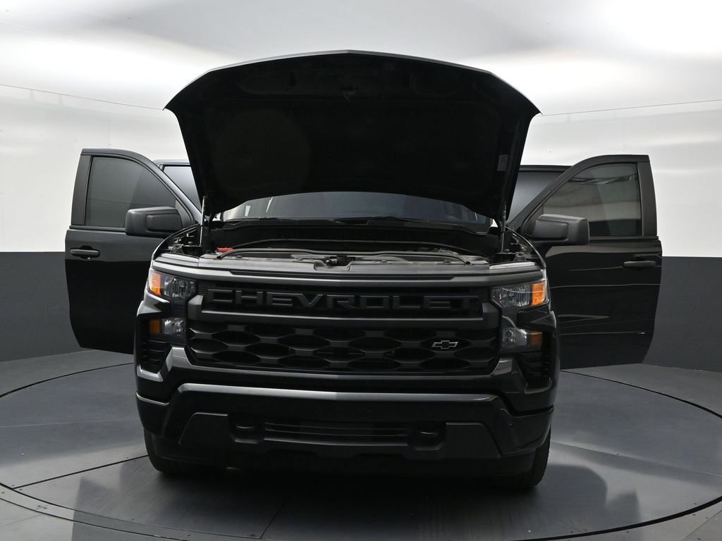 Used 2024 Chevrolet Silverado 1500 Custom w/ Turbomax Blackout Package RWD image 33