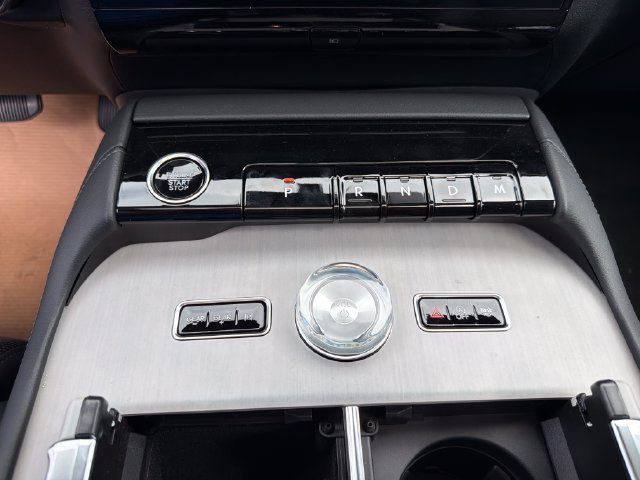 New 2026 Lincoln Navigator Reserve AWD/4WD image 31
