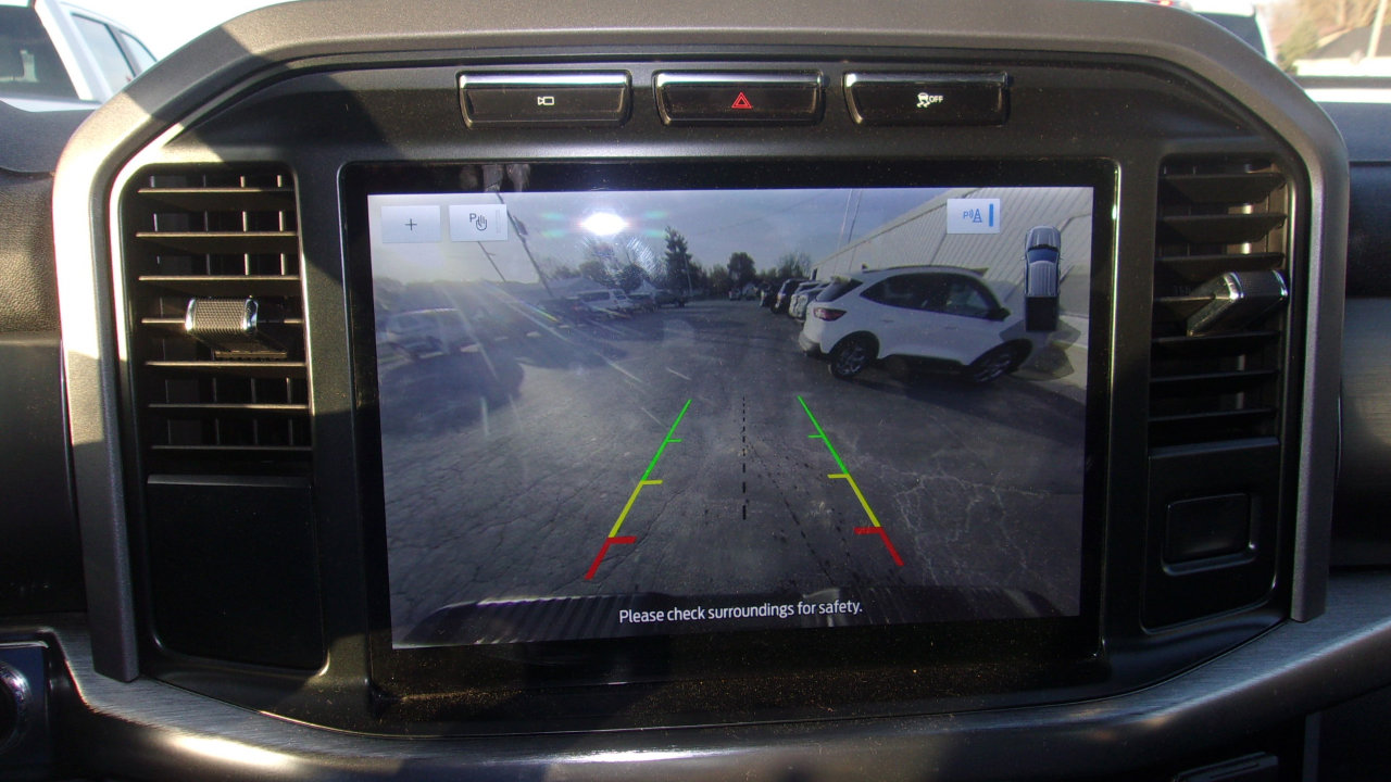 Used 2023 Ford F150 Lariat w/ Bed Utility Package image 13