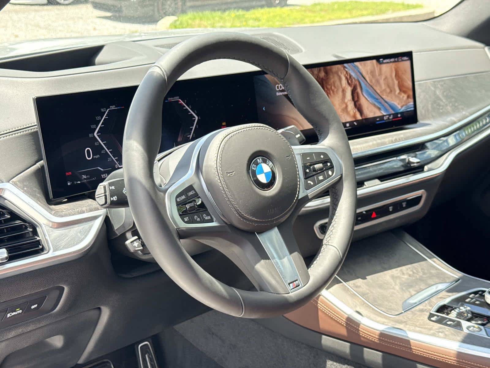 Used 2026 BMW X5 xDrive40i w/ Executive Package AWD/4WD image 2