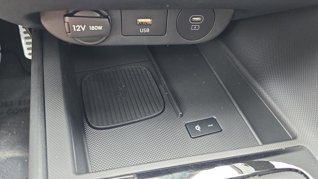New 2026 Hyundai Elantra SEL Sport Premium FWD image 9