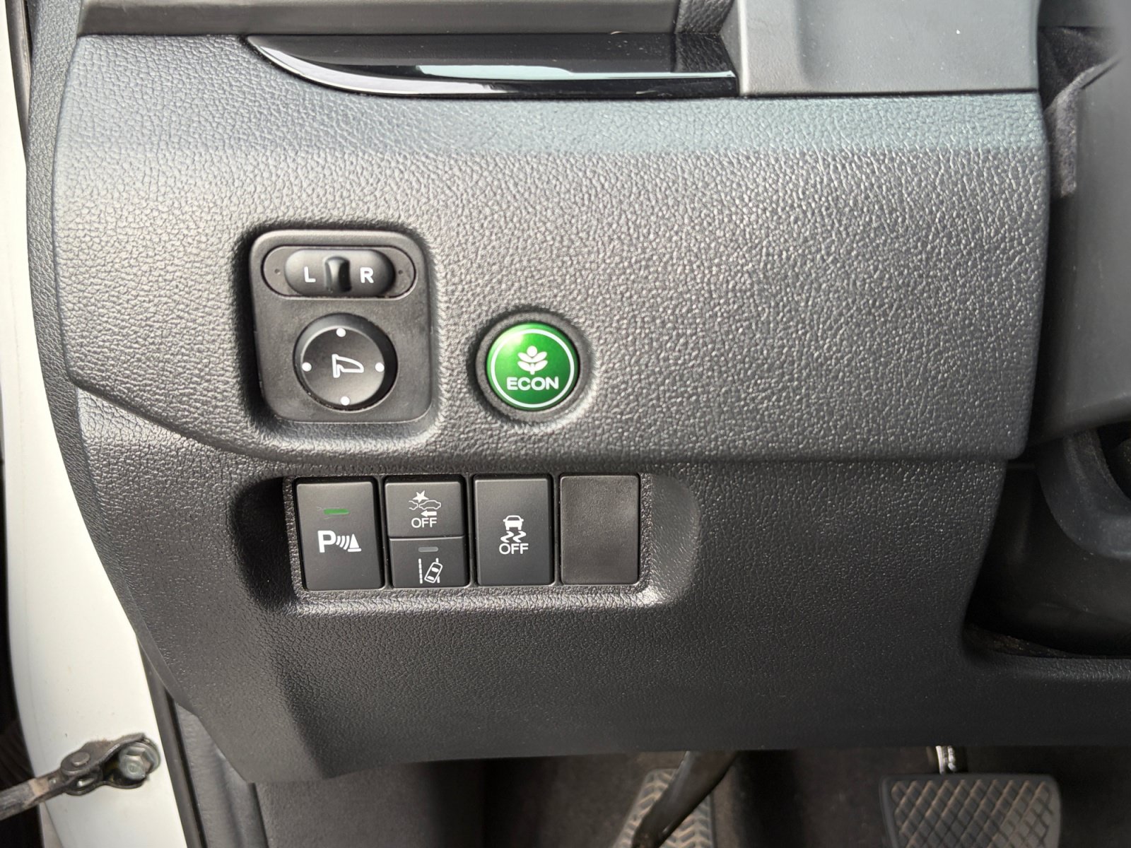 Used 2021 Honda Pilot Touring image 12