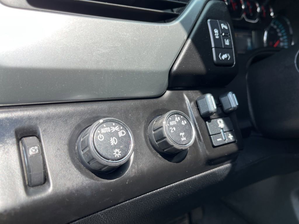 Used 2015 Chevrolet Suburban LTZ w/ Max Trailering Package AWD/4WD image 64