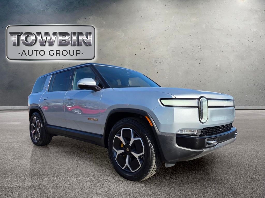 Used 2024 Rivian R1S Adventure AWD/4WD image 2