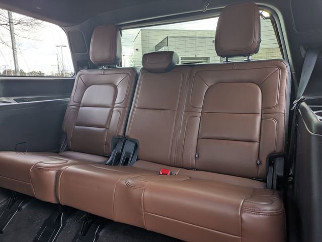 Used 2024 Lincoln Navigator Reserve image 28