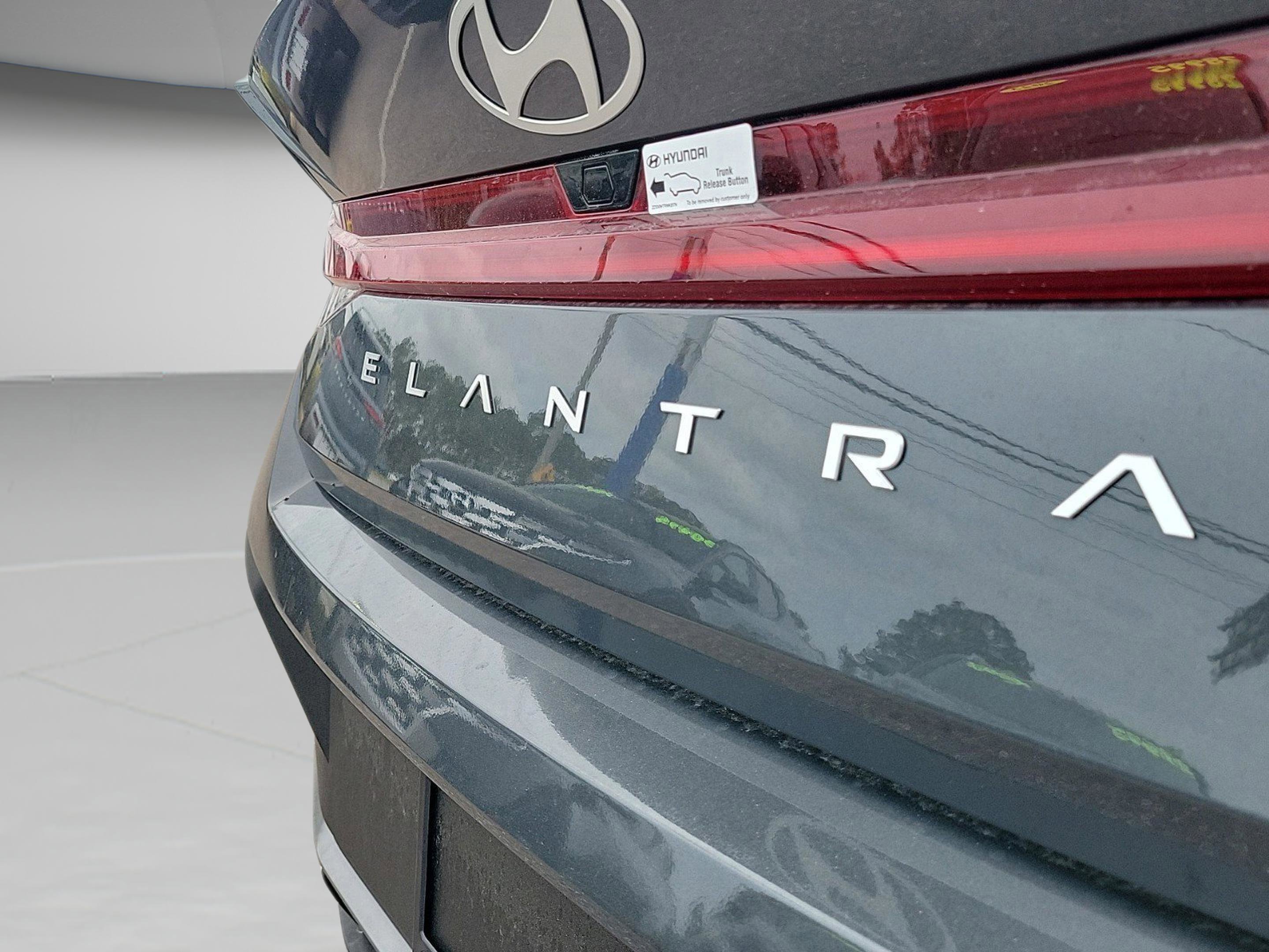 New 2025 Hyundai Elantra Blue w/ Cargo Package image 30