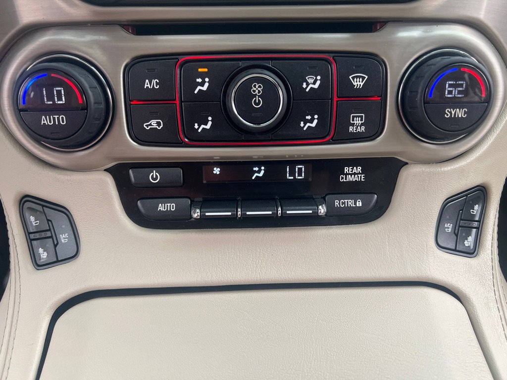 Used 2015 GMC Yukon Denali w/ Open Road Package image 32