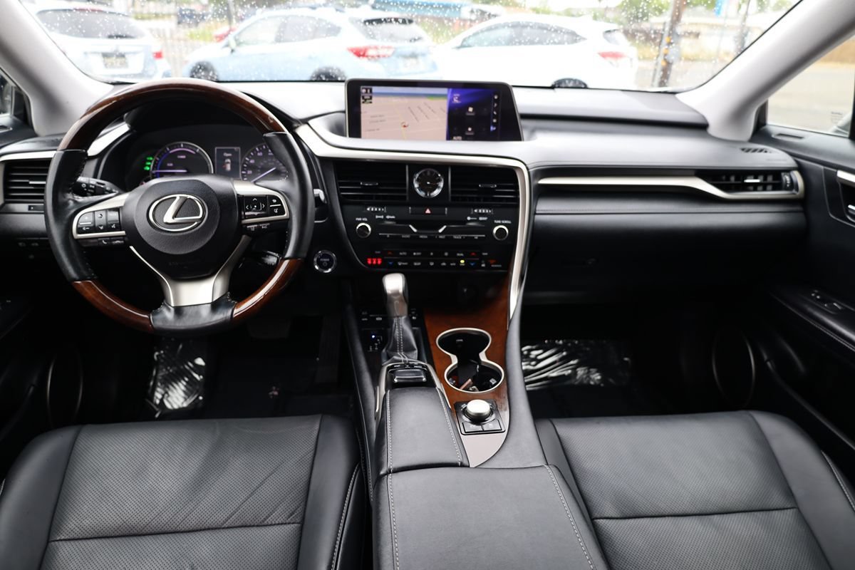 Used 2018 Lexus RX 450h AWD w/ Premium Package image 24
