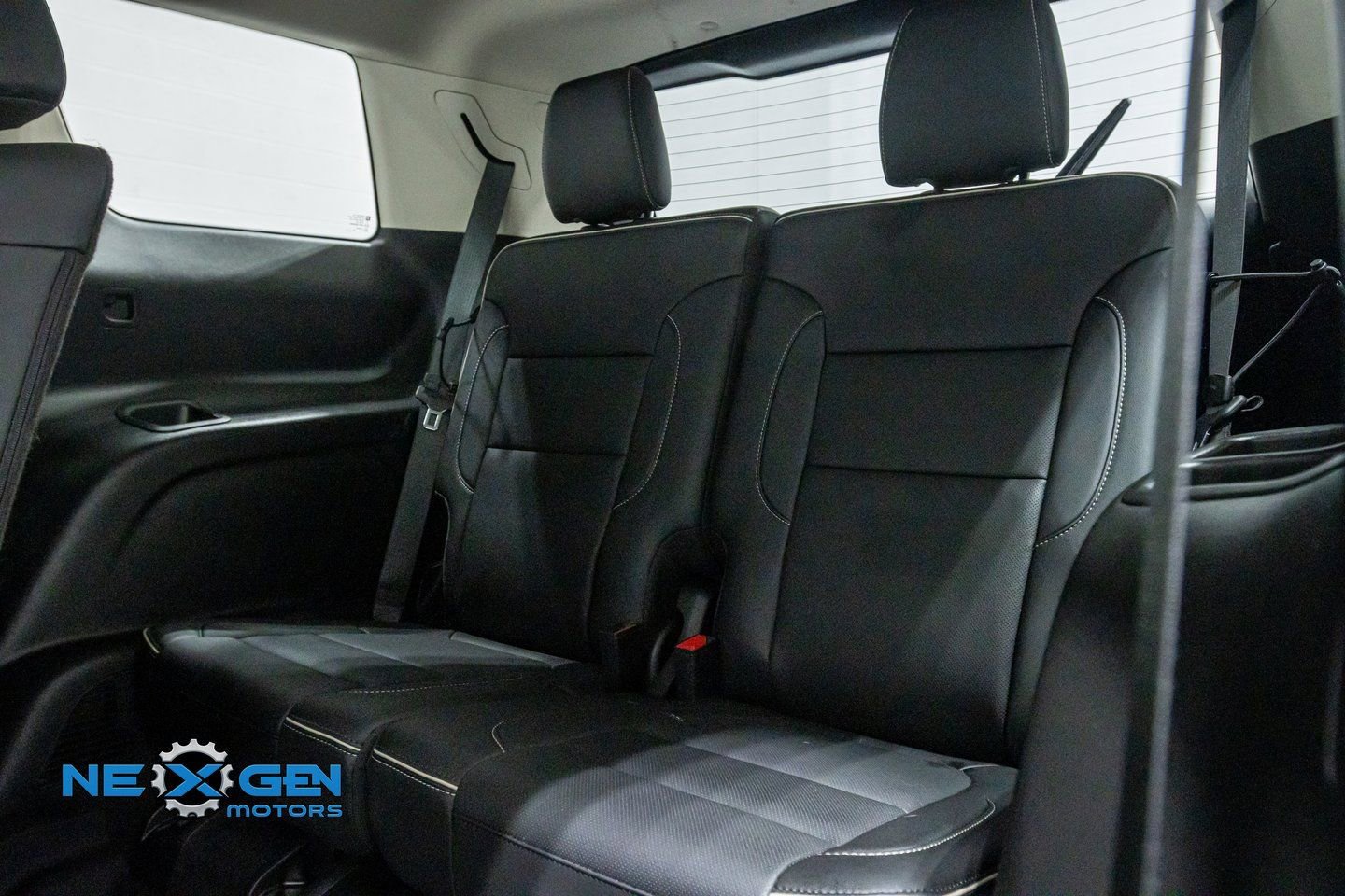 Used 2021 GMC Acadia Denali w/ Denali Ultimate Package image 26