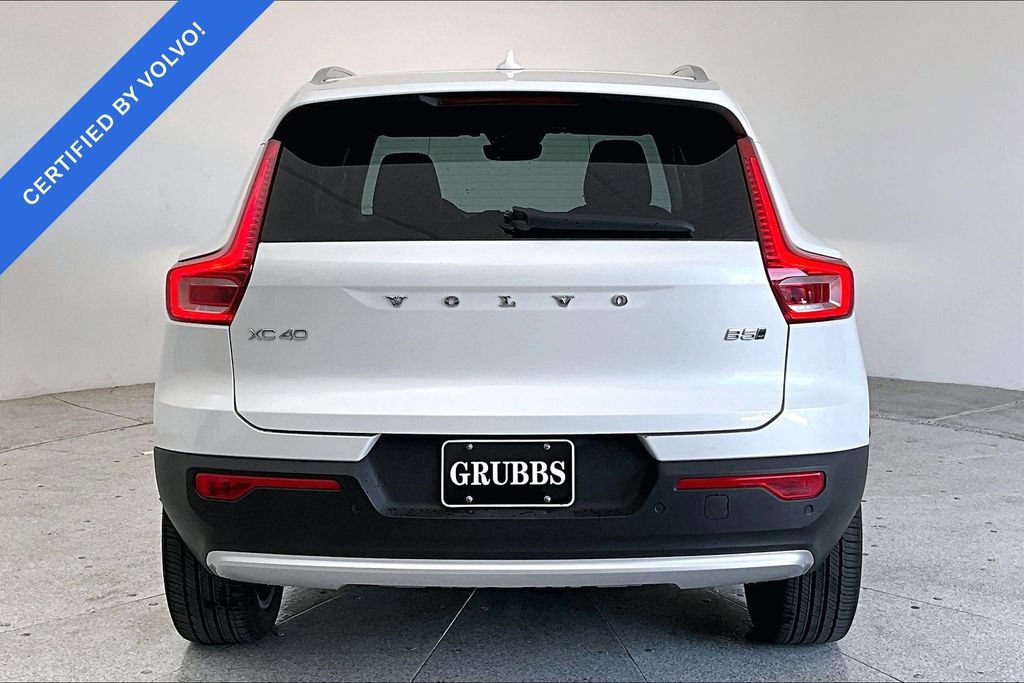 Used 2023 Volvo XC40 B5 Plus w/ Protection Package Premier AWD/4WD image 5