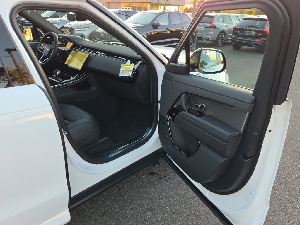 New 2026 Land Rover Range Rover Sport SE image 19