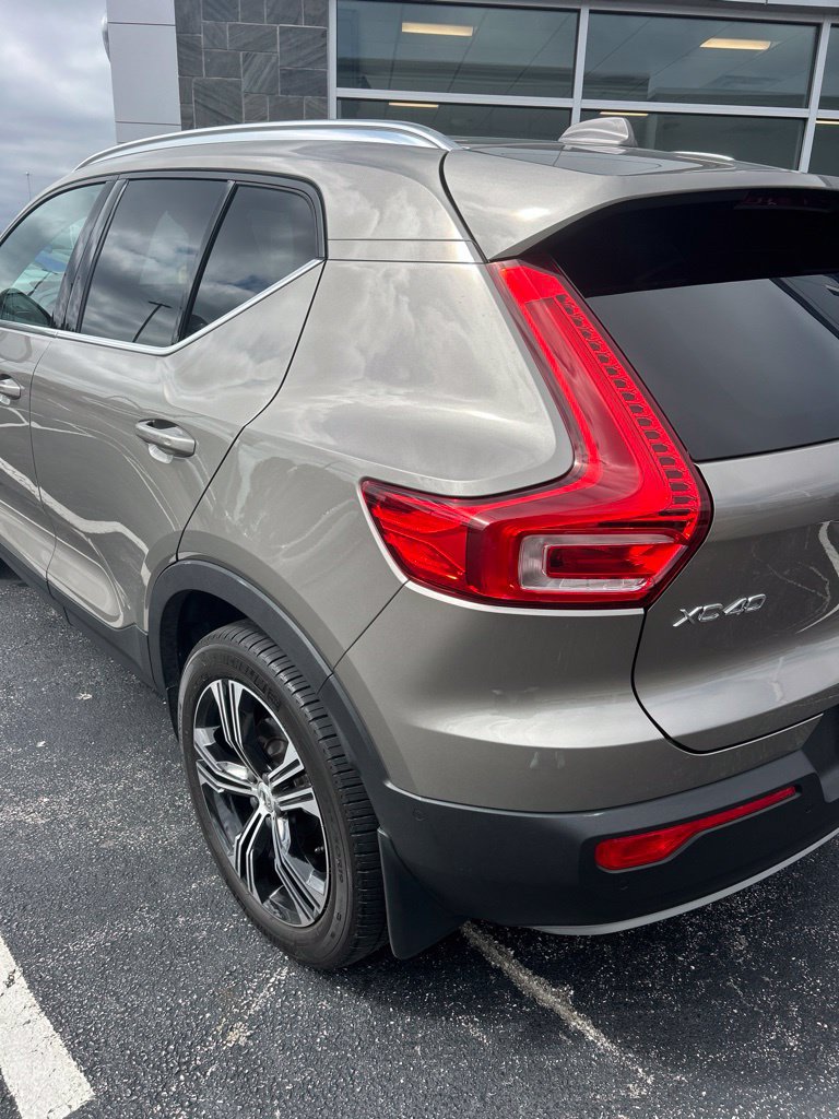 Used 2021 Volvo XC40 T5 Inscription w/ Advanced Package AWD/4WD image 10