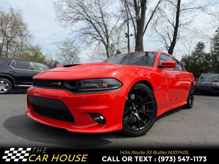 Used 2019 Dodge Charger Scat Pack w/ Dynamics Package RWD image 2