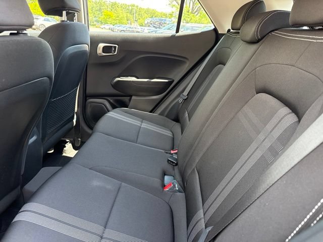 Used 2023 Hyundai Venue SEL FWD image 20