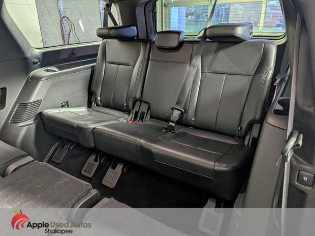 Used 2018 Ford Expedition Max XLT w/ Equipment Group 202A AWD/4WD image 34