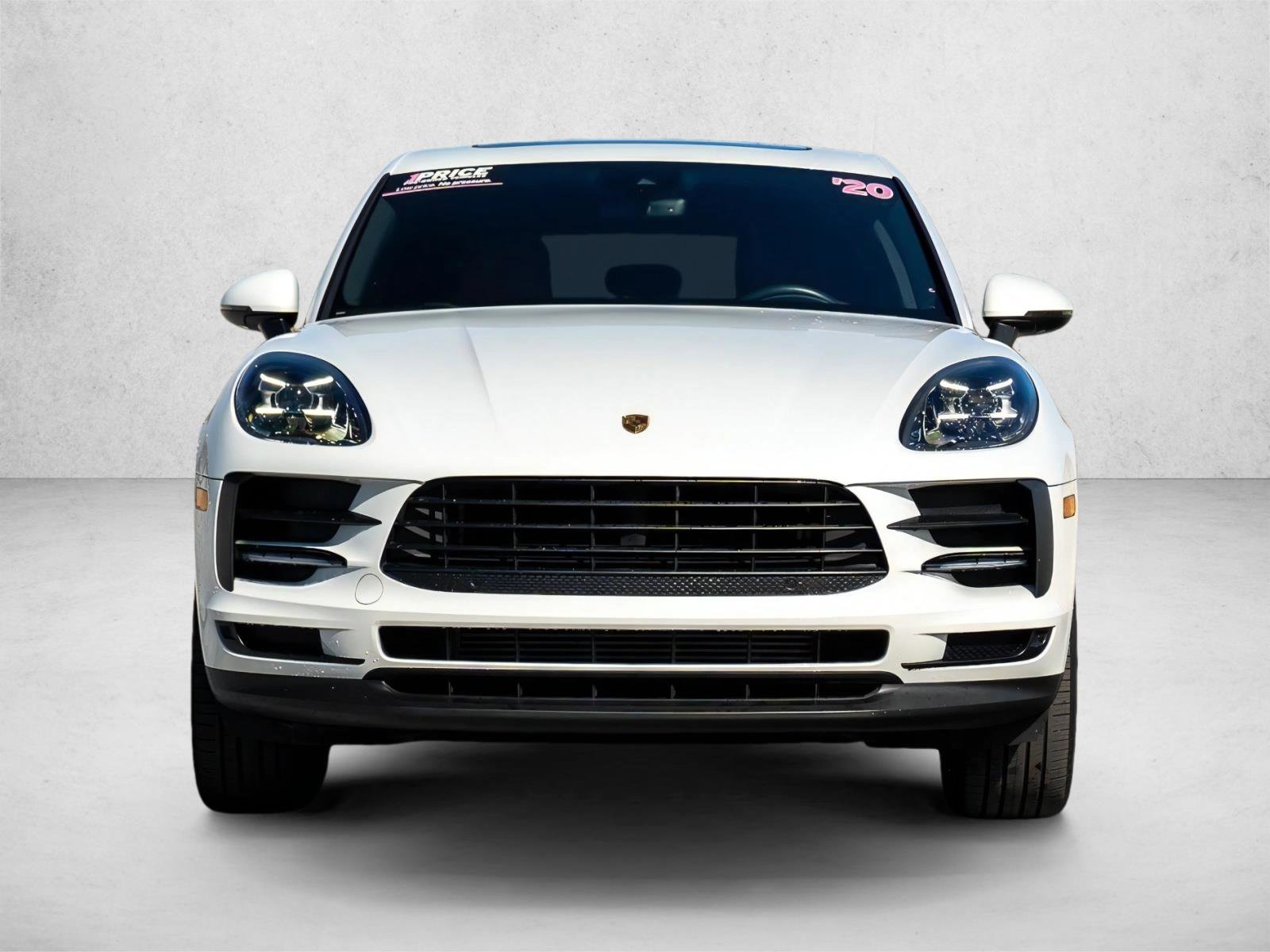 Used 2020 Porsche Macan AWD/4WD image 2