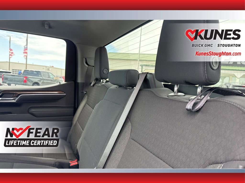 Used 2025 Chevrolet Silverado 1500 LT image 31