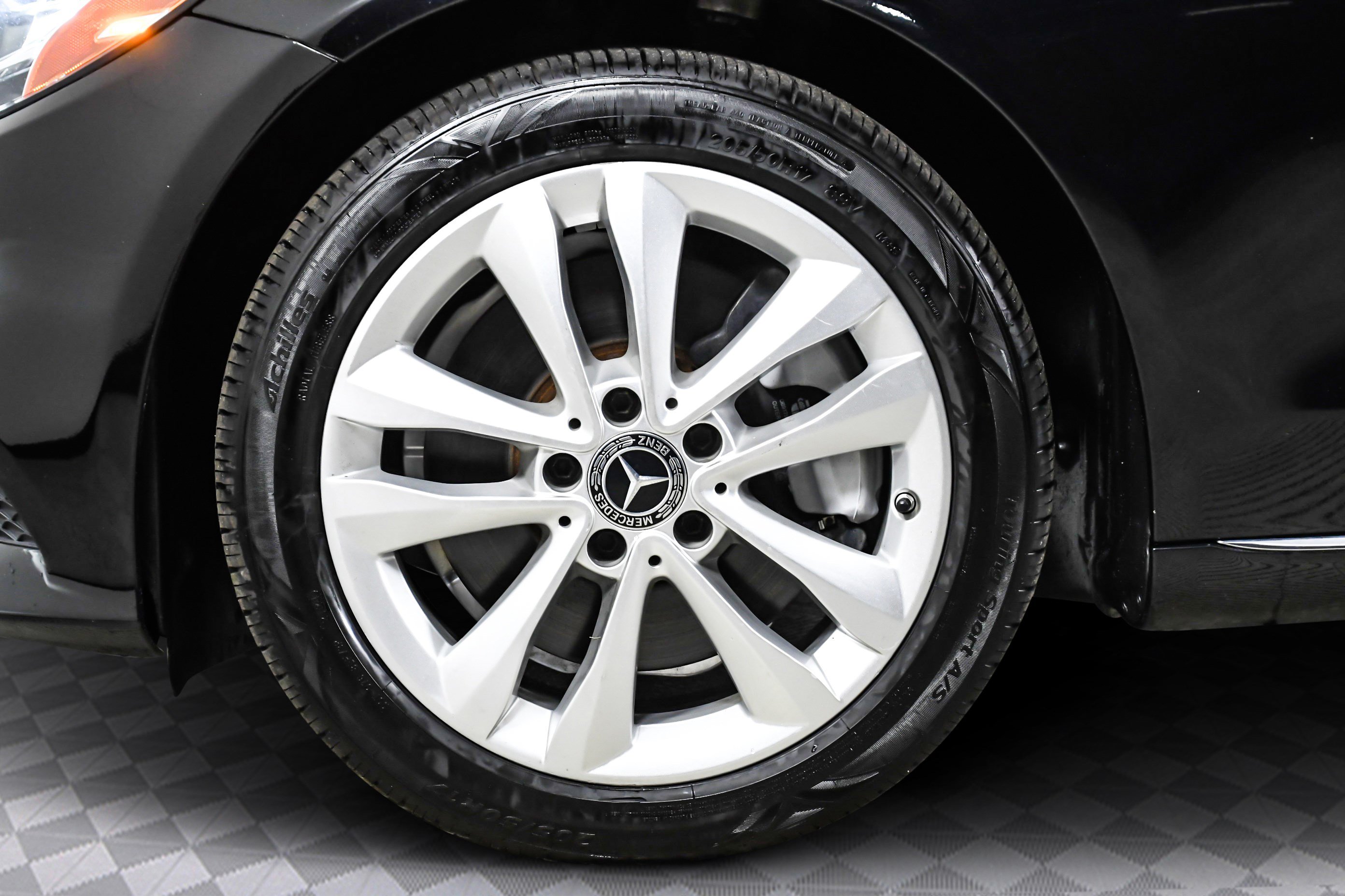 Used 2020 Mercedes-Benz C 300 Sedan image 30