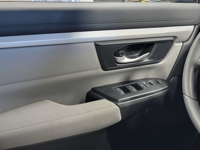 Used 2017 Honda CR-V LX image 23