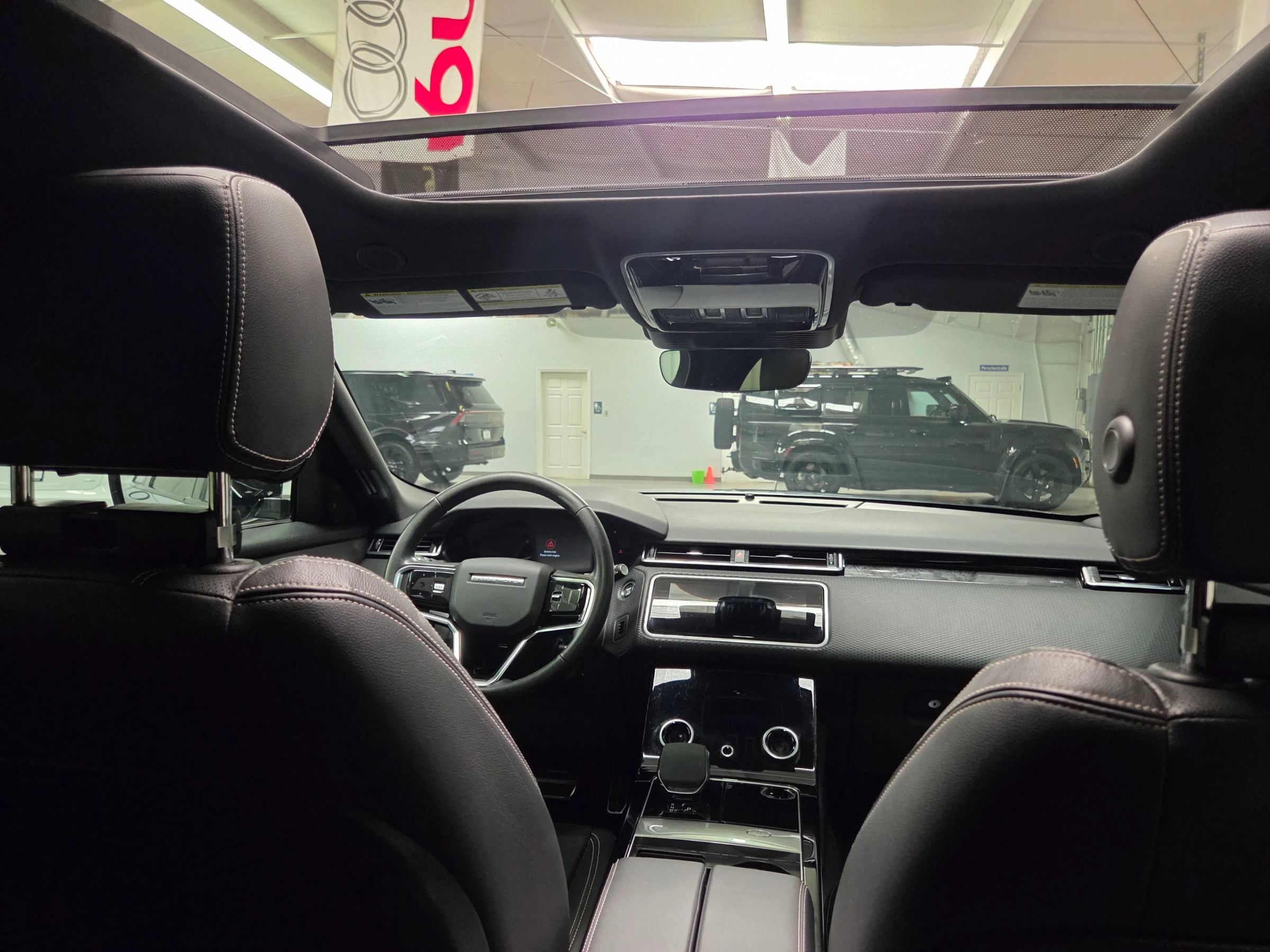 Used 2023 Land Rover Range Rover Velar R-Dynamic S AWD/4WD image 39