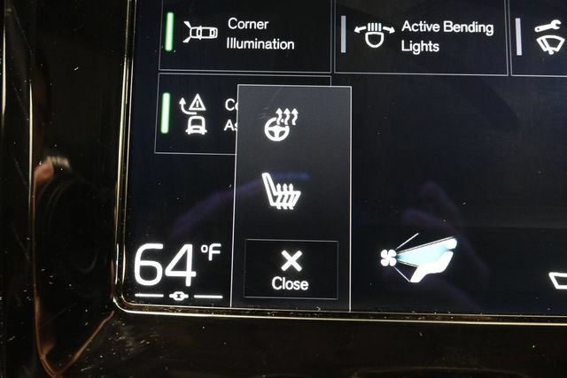 Used 2018 Volvo V90 T5 Cross Country w/ Plus Package AWD/4WD image 22